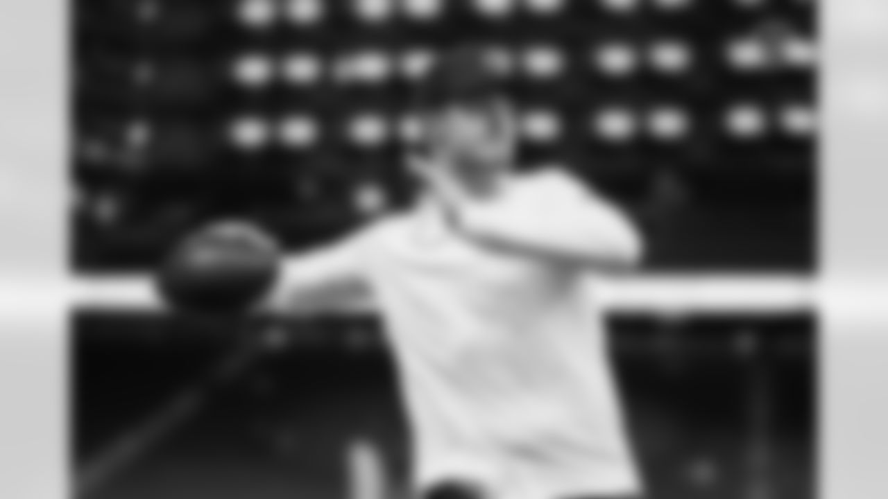 Pittsburgh Steelers quarterback Will Howard (18) during a regular season game between the Pittsburgh Steelers and the Detroit Lions, Sunday, Dec. 21, 2025 in Detroit, MI. (Jared Wickerham / Pittsburgh Steelers)