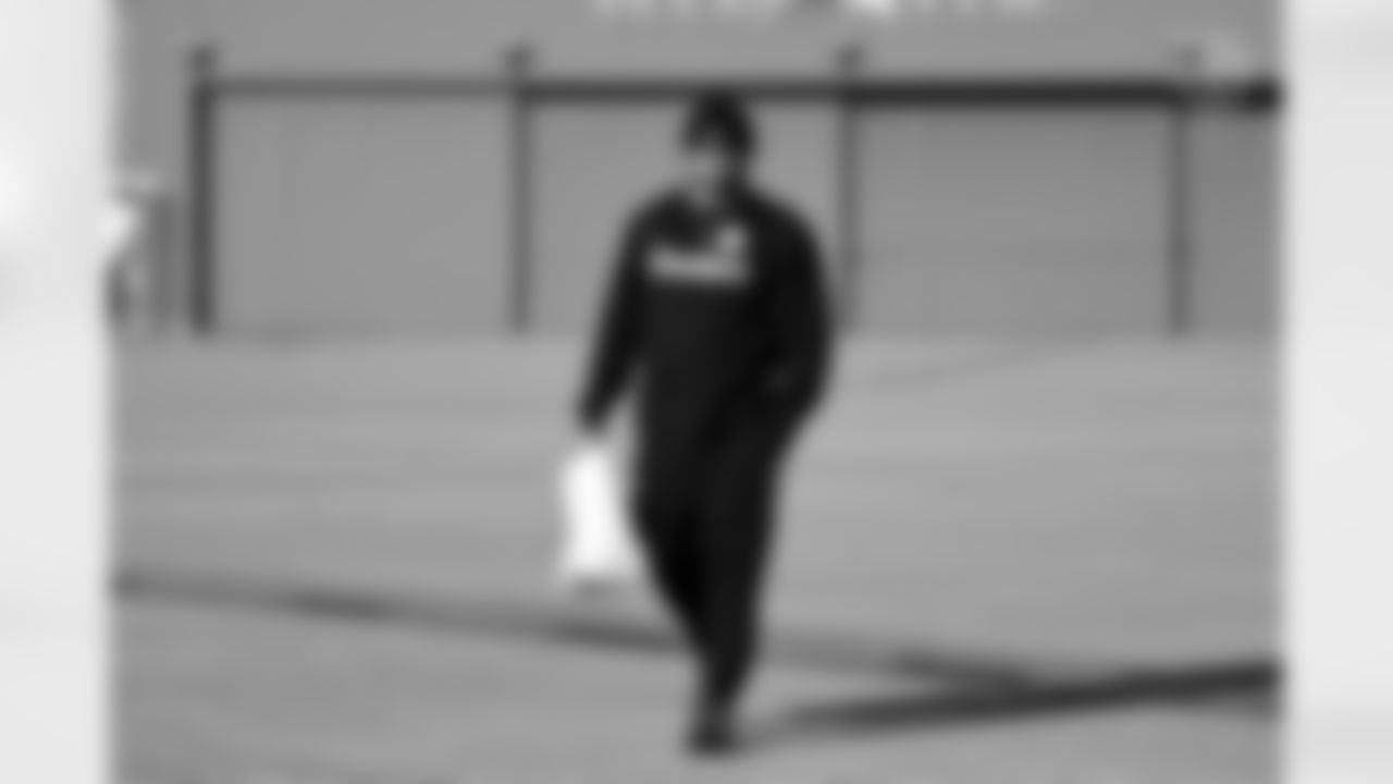 Pittsburgh Steelers running backs coach Eddie Faulkner travels to Chicago on Saturday, Nov. 22, 2025 for the Week 12 regular season matchup against the Chicago Bears. (Alysa Rubin / Pittsburgh Steelers)