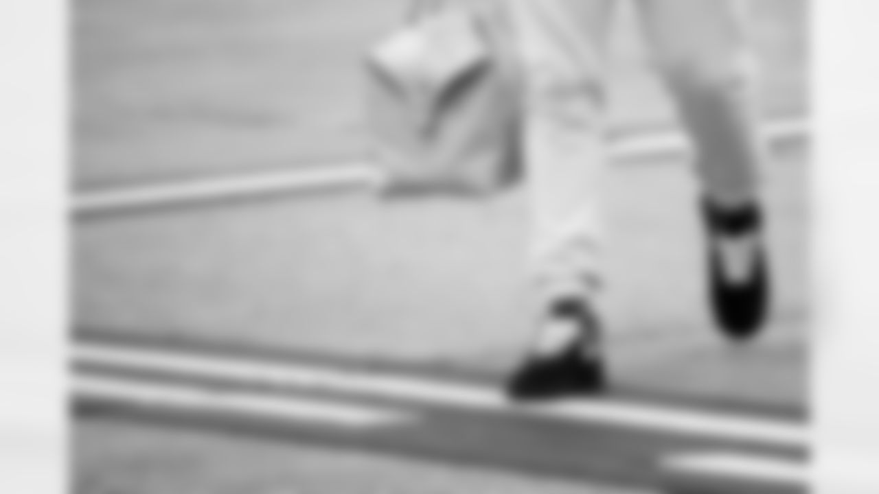 Pittsburgh Steelers tight end Jonnu Smith (81) travels to Baltimore on Saturday, Dec. 6, 2025 for the Week 14 regular season matchup against the Baltimore Ravens. (Alysa Rubin / Pittsburgh Steelers)