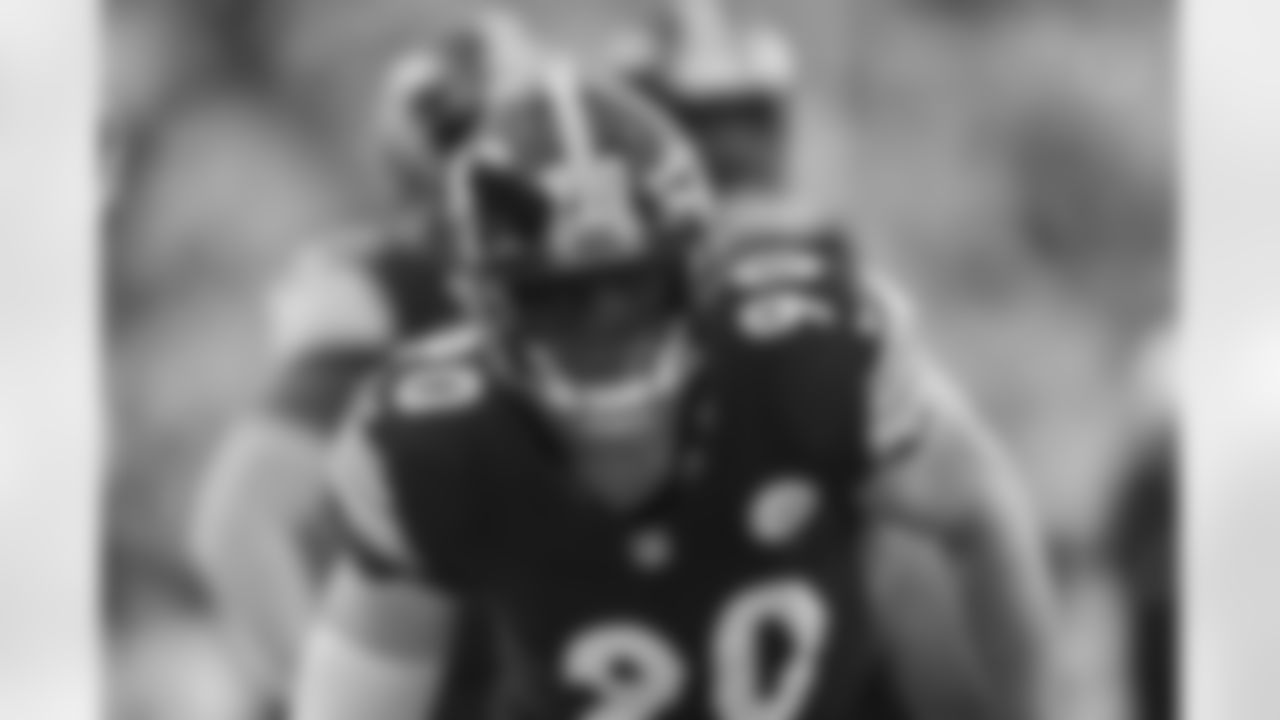 Pittsburgh Steelers linebacker T.J. Watt (90) during a regular season game between the Pittsburgh Steelers and the Cincinnati Bengals, Saturday, Dec. 23, 2023 in Pittsburgh, PA. (Karl Roser / Pittsburgh Steelers)