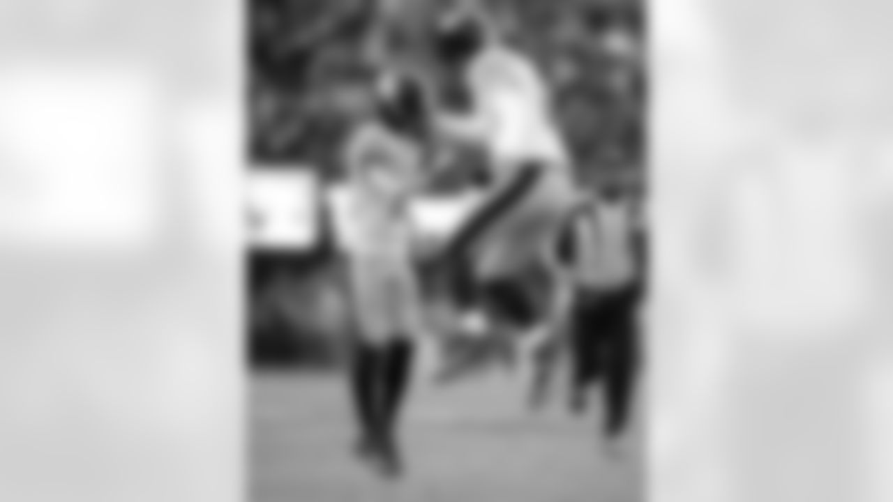 Pittsburgh Steelers wide receiver Calvin Austin III (19) and Pittsburgh Steelers quarterback Aaron Rodgers (8) during a regular season game between the Pittsburgh Steelers and the Baltimore Ravens, Sunday, Dec. 7, 2025 in Baltimore, MD. The Steelers defeated the Ravens 27-22. (Karl Roser / Pittsburgh Steelers)