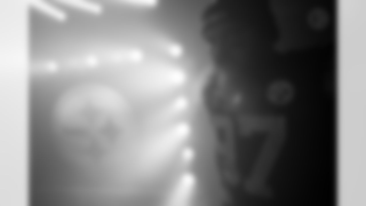 Pittsburgh Steelers defensive tackle Cameron Heyward (97) in the tunnel prior to a regular season game between the Pittsburgh Steelers and the Miami Dolphins, Monday, Dec. 15, 2025 in Pittsburgh, PA. The Steelers defeated the Dolphins 28-15. (Karl Roser / Pittsburgh Steelers)