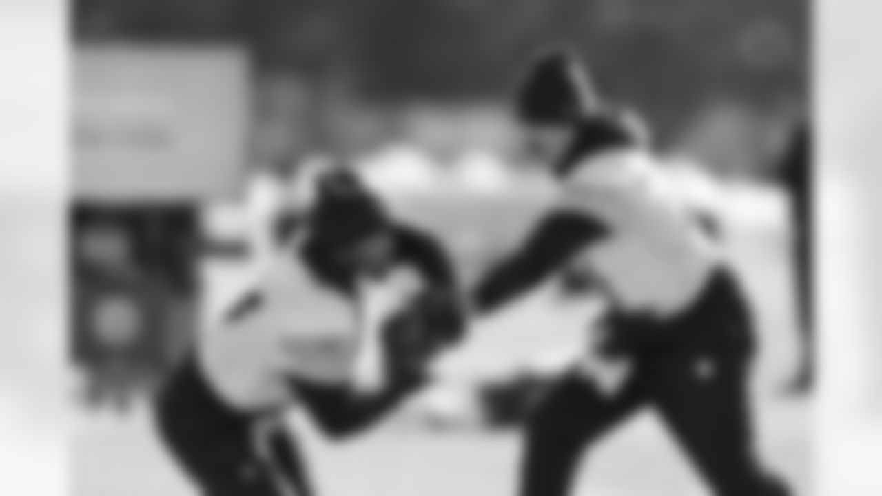 Pittsburgh Steelers quarterback Mason Rudolph (2) and Pittsburgh Steelers running back Kenneth Gainwell (14) during practice at the UPMC Rooney Sports Complex preparing for a Week 16 matchup against the Detroit Lions, Wednesday, Dec. 17, 2025 in Pittsburgh, PA. (Karl Roser / Pittsburgh Steelers)