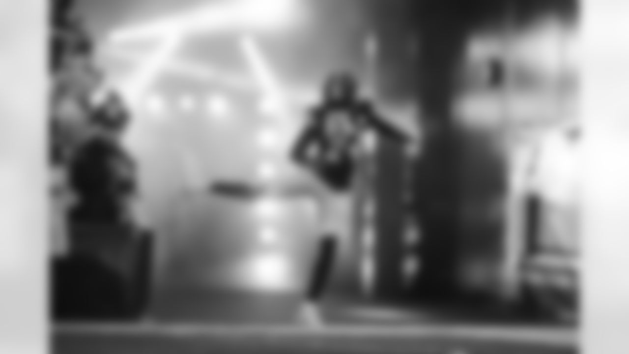 Pittsburgh Steelers cornerback Joey Porter Jr. (24) during a regular season game between the Pittsburgh Steelers and the Buffalo Bills, Sunday, Nov. 30, 2025 in Pittsburgh, PA.  (Arron Anastasia / Pittsburgh Steelers)