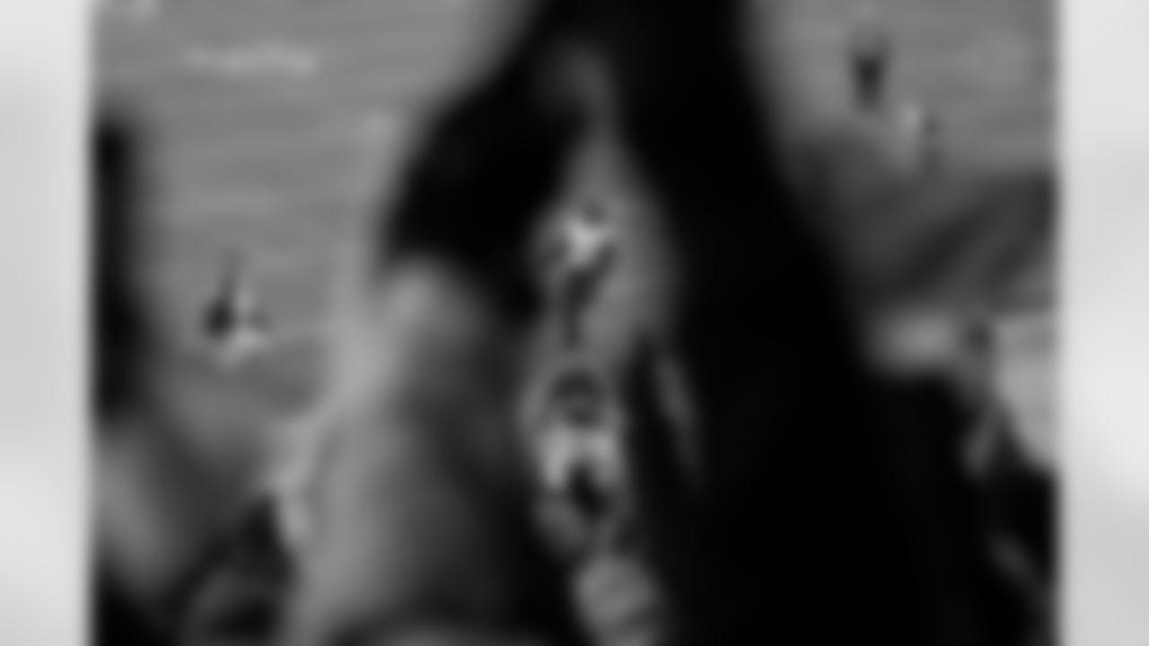 Pittsburgh Steelers running back Kenneth Gainwell (14) runs for a touchdown during a regular season game against the Baltimore Ravens, Sunday, Jan. 4, 2026 in Pittsburgh, PA.  The Steelers defeated the Ravens 26-24. (Mariah Wild / Pittsburgh Steelers)