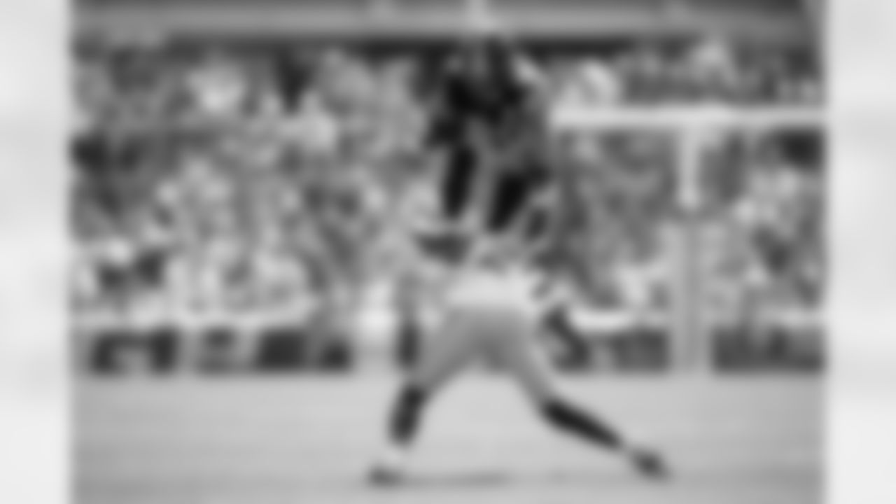 Pittsburgh Steelers running back Jaylen Warren (30) leaps  over his opponent during a regular season game between the Pittsburgh Steelers and the Seattle Seahawks, Sunday, Sept. 14, 2025 in Pittsburgh, PA. The Seahawks beat the Steelers 31-17. (Karl Roser / Pittsburgh Steelers)