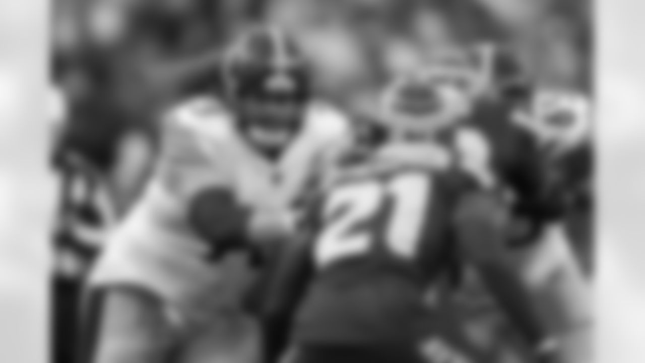 Pittsburgh Steelers guard Isaac Seumalo (73) during a regular season game between the Pittsburgh Steelers and the Seattle Seahawks, Sunday, Dec. 31, 2023 in Seattle, WA. The Steelers defeated the Seahawks 30-23. (Karl Roser / Pittsburgh Steelers)