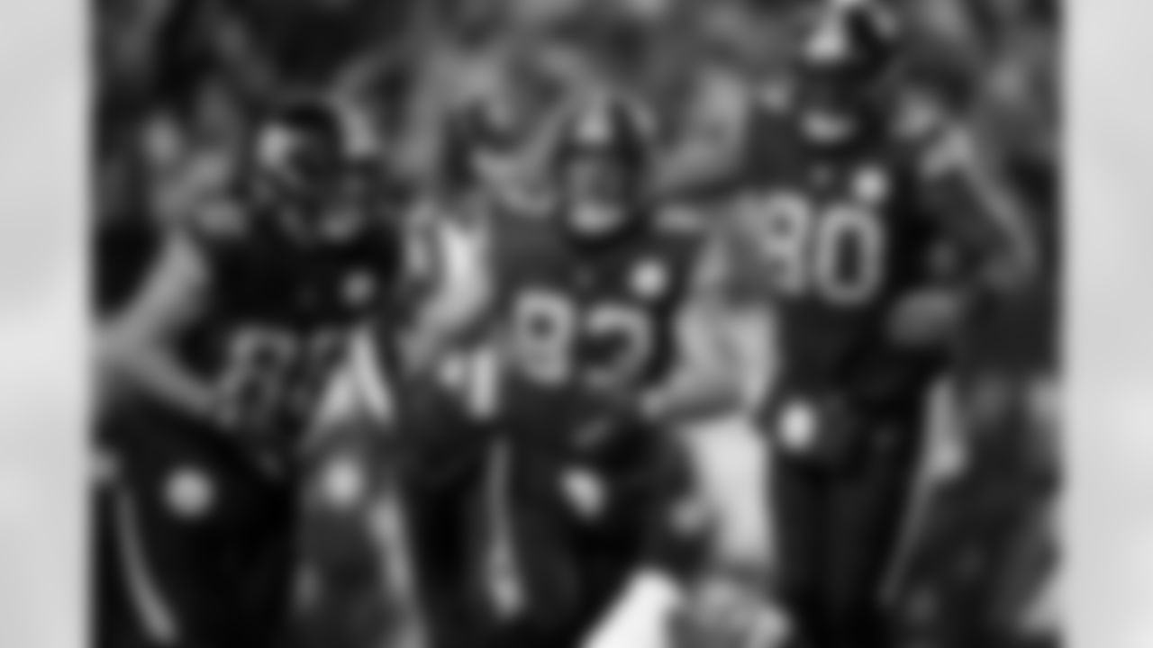 Pittsburgh Steelers tight end/fullback Connor Heyward (83), Pittsburgh Steelers tight end Pat Freiermuth (88), and Pittsburgh Steelers tight end Darnell Washington (80) during a regular season game between the Pittsburgh Steelers and the Miami Dolphins, Monday, Dec. 15, 2025 in Pittsburgh, PA. The Steelers defeated the Dolphins 28-15. (Karl Roser / Pittsburgh Steelers)