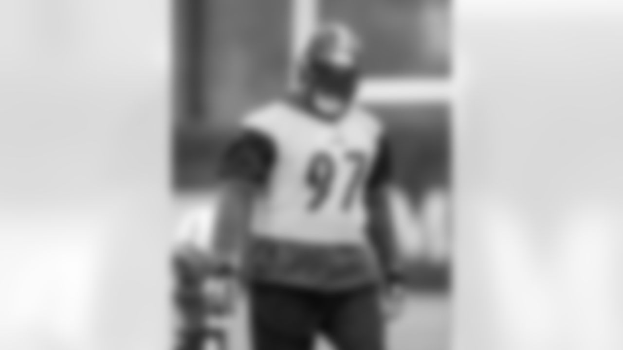 Pittsburgh Steelers defensive tackle Cameron Heyward (97) during practice at the UPMC Rooney Sports Complex preparing for a Week 13 matchup against the Buffalo Bills, Wednesday, Nov. 26, 2025 in Pittsburgh, PA. (Karl Roser / Pittsburgh Steelers)