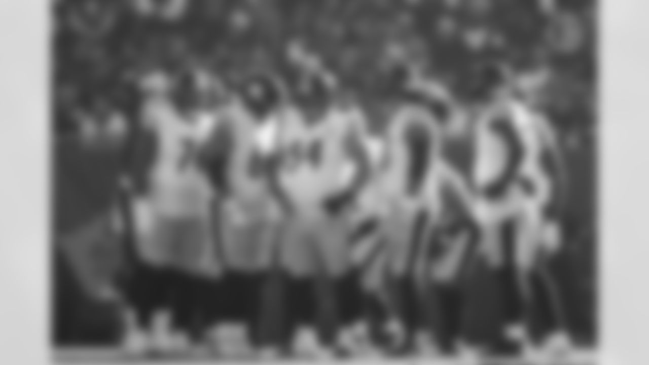 The offensive line during a regular season game between the Pittsburgh Steelers and the Chicago Bears, Sunday, Nov. 23, 2025 in Chicago, IL. (Alysa Rubin / Pittsburgh Steelers)