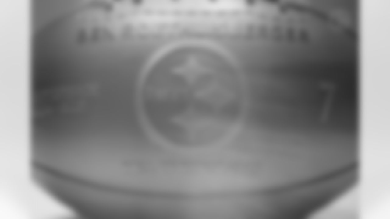 The Pittsburgh Steelers celebrate the 2025 Hall of Honor Class during the Hall of Honor Dinner Ceremony presented by U.S. Steel on Sunday, Dec. 14, 2025 in Pittsburgh, PA. (Alysa Rubin / Pittsburgh Steelers)