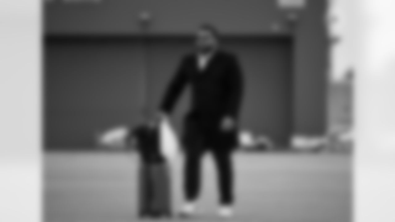 Pittsburgh Steelers defensive tackle Cameron Heyward (97) travels to Detroit on Saturday, Dec. 20, 2025 for the Week 16 regular season matchup against the Detroit Lions. (Alysa Rubin / Pittsburgh Steelers)