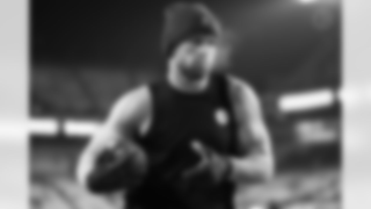 Pittsburgh Steelers linebacker T.J. Watt (90) during a regular season game between the Pittsburgh Steelers and the Baltimore Ravens, Sunday, Jan. 4, 2026 in Pittsburgh, PA. (Jared Wickerham / Pittsburgh Steelers)