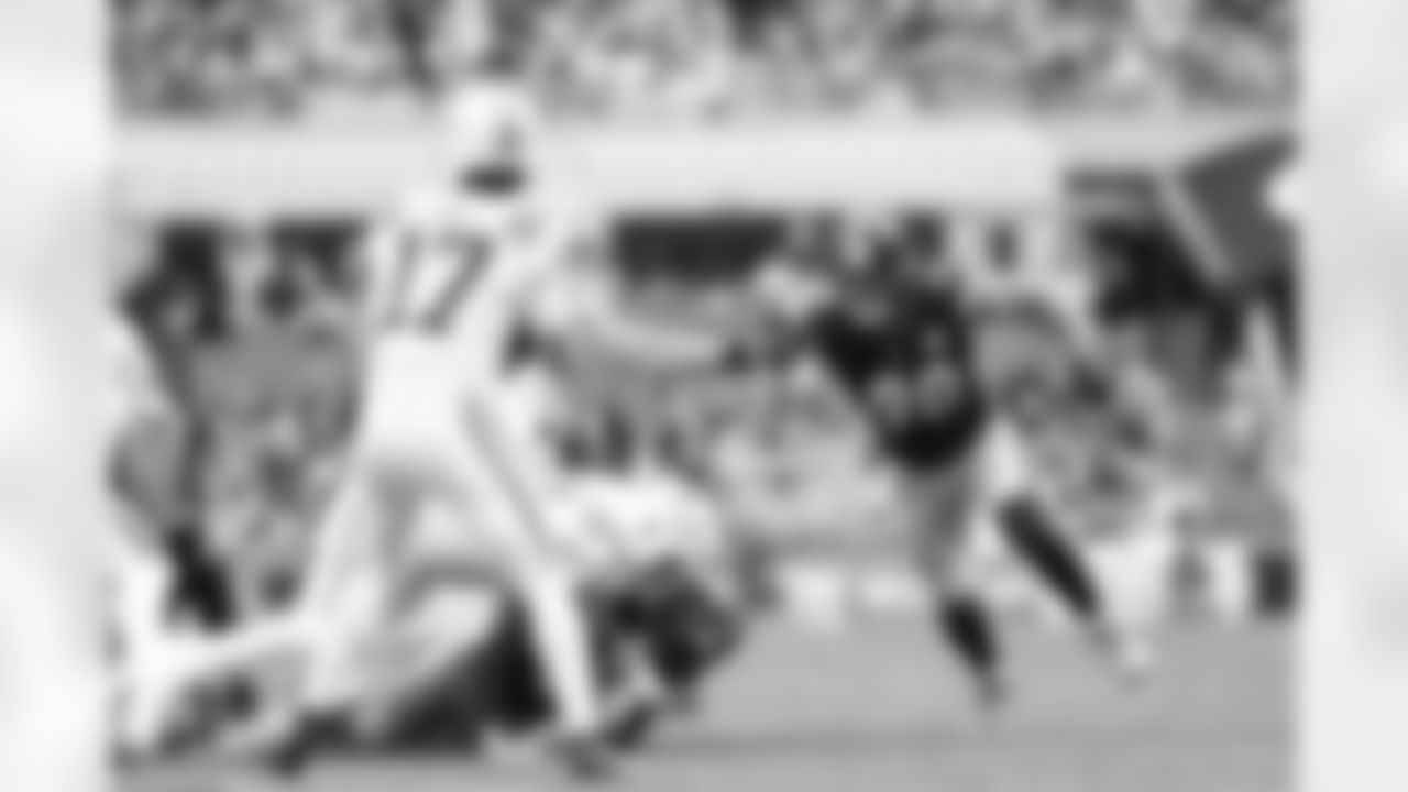 Pittsburgh Steelers linebacker T.J. Watt (90) during a regular season game between the Pittsburgh Steelers and the Indianapolis Colts, Sunday, Nov. 2, 2025 in Pittsburgh, PA. (Jared Wickerham / Pittsburgh Steelers)