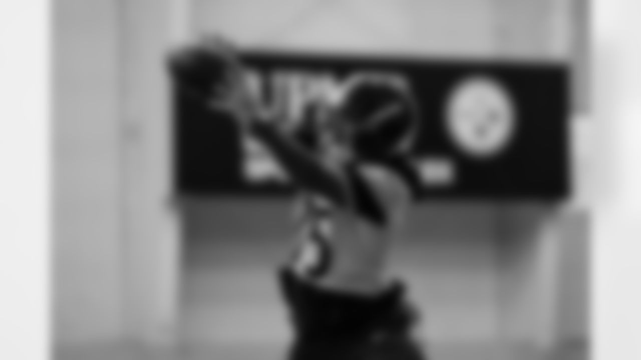 Pittsburgh Steelers wide receiver Ke'Shawn Williams (85) during practice at the UPMC Rooney Sports Complex preparing for a Week 9 matchup against the Indianapolis Colts, Thursday, Oct. 30, 2025 in Pittsburgh, PA. (Alysa Rubin / Pittsburgh Steelers)