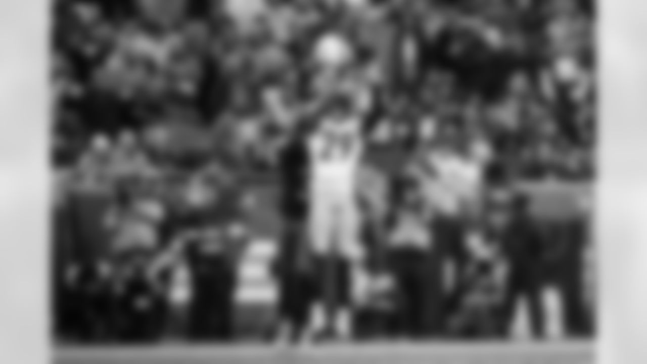 Pittsburgh Steelers safety Kyle Dugger (29) intercepts a play during a regular season game between the Pittsburgh Steelers and the Cleveland Browns, Sunday, Dec. 28, 2025 in Cleveland, OH. The Browns beat the Steelers 13-6. (Taylor Ollason / Pittsburgh Steelers)