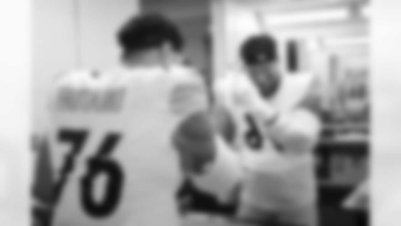 Pittsburgh Steelers offensive tackle Troy Fautanu (76) during a regular season game between the Pittsburgh Steelers and the Cleveland Browns, Sunday, Dec. 28, 2025 in Cleveland, OH. (Karl Roser / Pittsburgh Steelers)