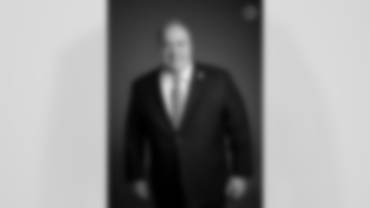 Pittsburgh Steelers head coach Mike McCarthy poses for a photo, Tuesday, Jan. 27, 2026 in Pittsburgh, PA. (Karl Roser / Pittsburgh Steelers)