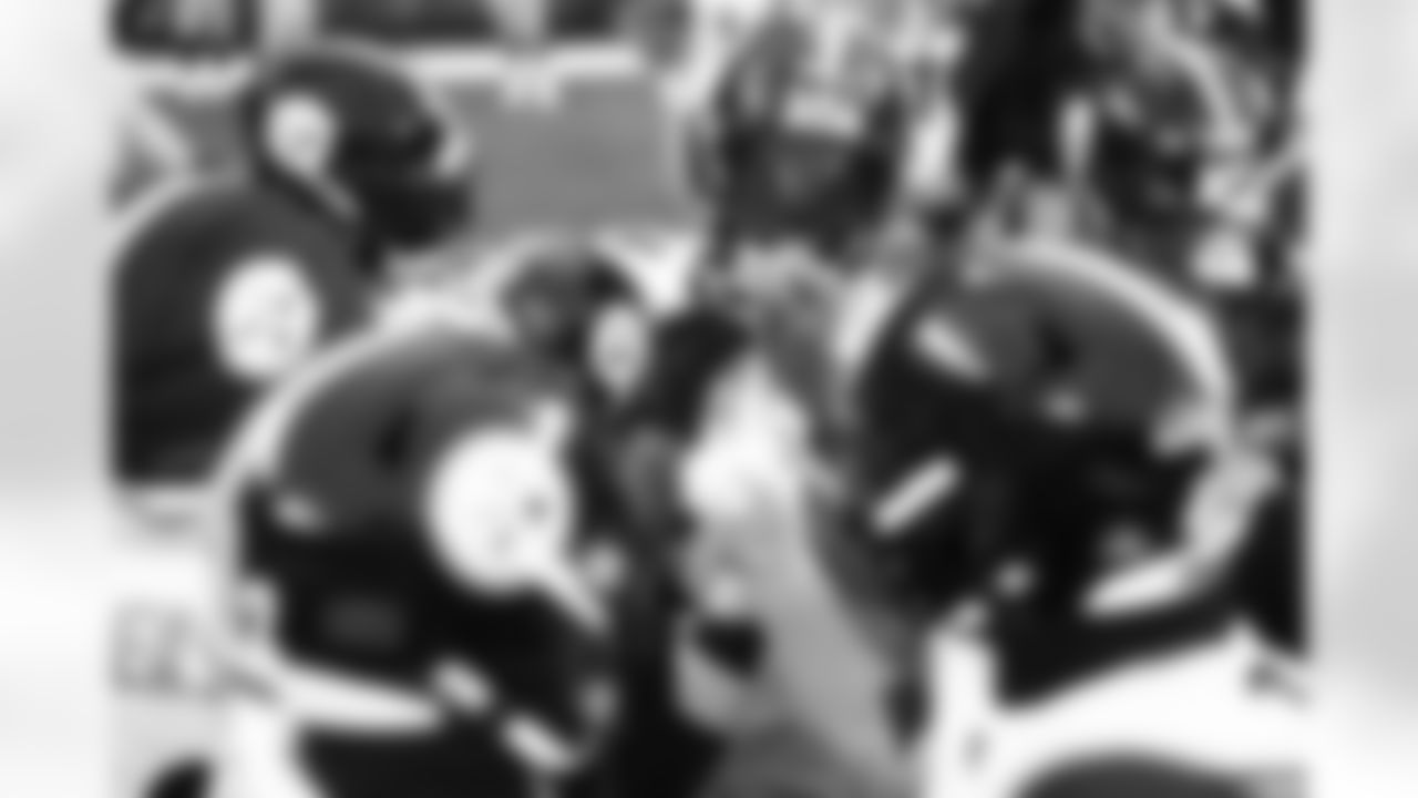 Pittsburgh Steelers cornerback Joey Porter Jr. (24) during a regular season game between the Pittsburgh Steelers and the Cleveland Browns, Sunday, Dec. 28, 2025 in Cleveland, OH. (Jared Wickerham / Pittsburgh Steelers)