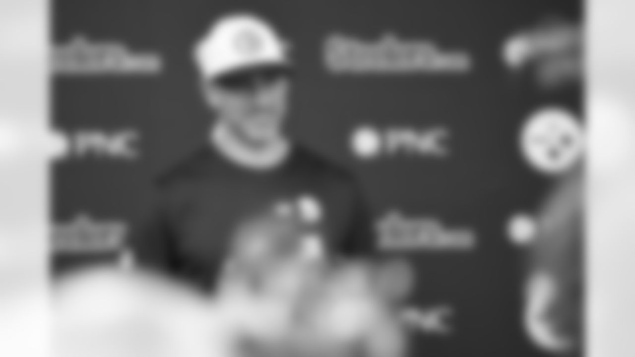 Pittsburgh Steelers quarterback Aaron Rodgers (8) during media availability following practice at the UPMC Rooney Sports Complex during the 2025 minicamp, Tuesday June 10, 2025. (Karl Roser / Pittsburgh Steelers)