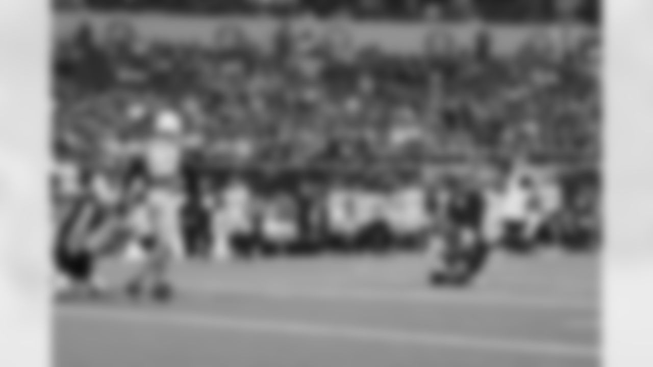 Pittsburgh Steelers kicker Chris Boswell (9) Pittsburgh Steelers punter Corliss Waitman (3) Pittsburgh Steelers defensive tackle Derrick Harmon (99) during a regular season game between the Pittsburgh Steelers and the Los Angeles Chargers, Sunday, Nov. 9, 2025 in Inglewood, CA. (Alysa Rubin / Pittsburgh Steelers)