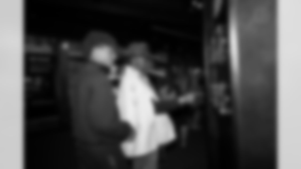 The Pittsburgh Steelers celebrated the 20th anniversary of Super Bowl XL during the Alumni Weekend Dinner at Acrisure Stadium benefitting the UPMC Sports Medicine Concussion Program, Saturday, Nov. 1, 2025 in Pittsburgh, PA. (Alysa Rubin / Pittsburgh Steelers)