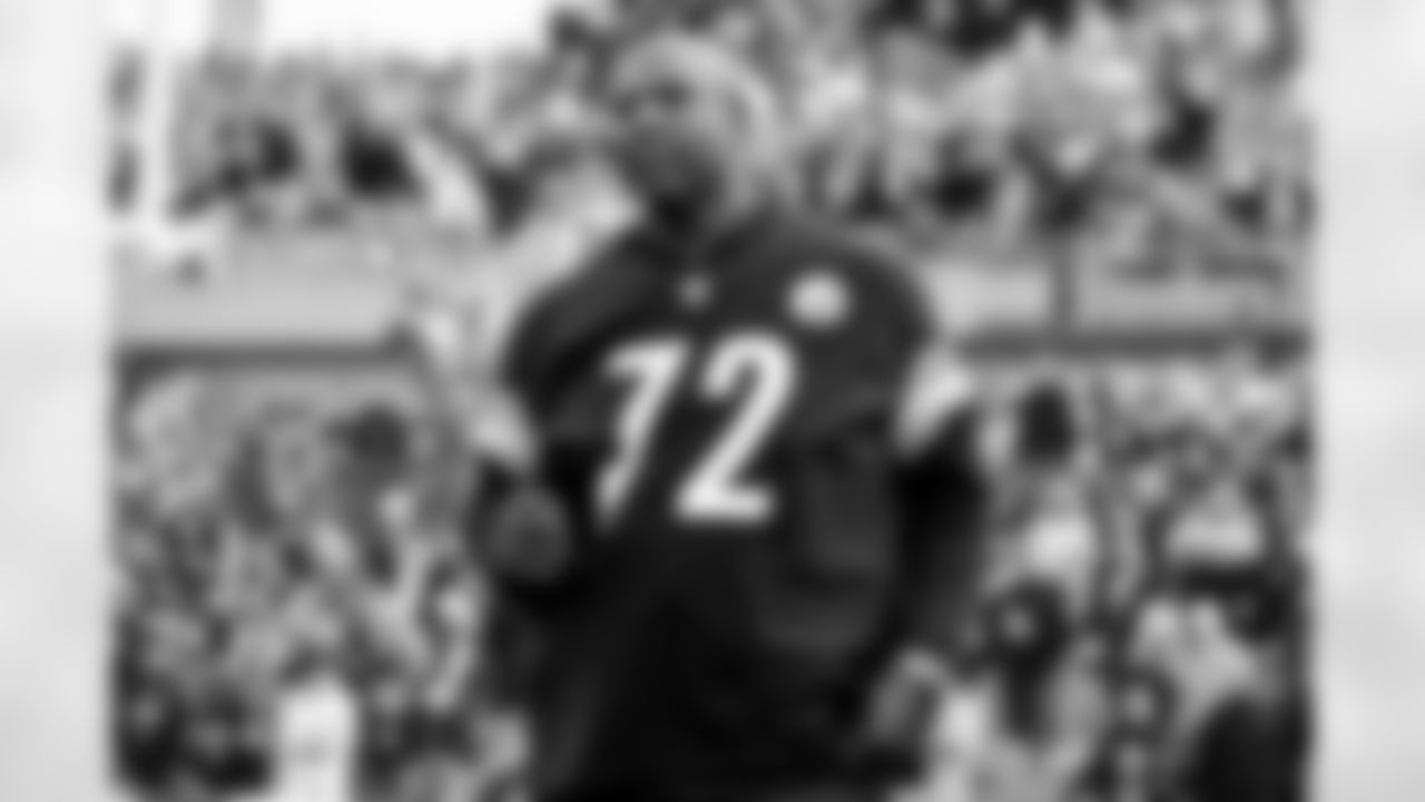 The Pittsburgh Steelers celebrated the 20th anniversary of Super Bowl XL during halftime of a regular season game between the Pittsburgh Steelers and the Indianapolis Colts, Sunday, Nov. 2, 2025 in Pittsburgh, PA. (Karl Roser / Pittsburgh Steelers)