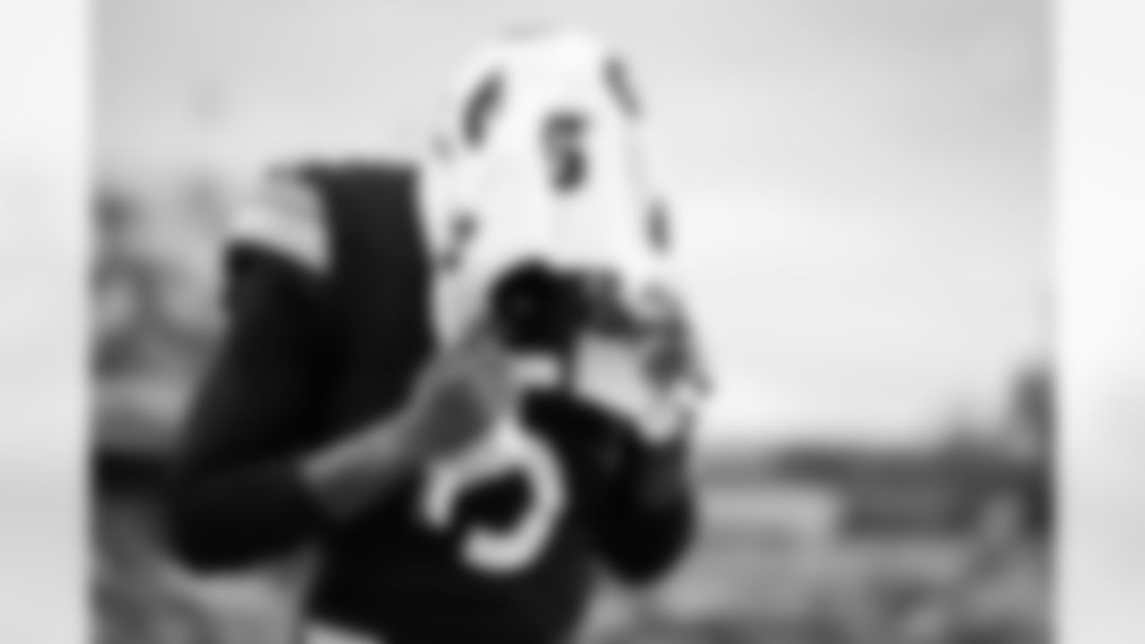 Pittsburgh Steelers cornerback Jalen Ramsey (5) during a regular season game between the Pittsburgh Steelers and the Buffalo Bills, Sunday, Nov. 30, 2025 in Pittsburgh, PA.  (Alysa Rubin / Pittsburgh Steelers)