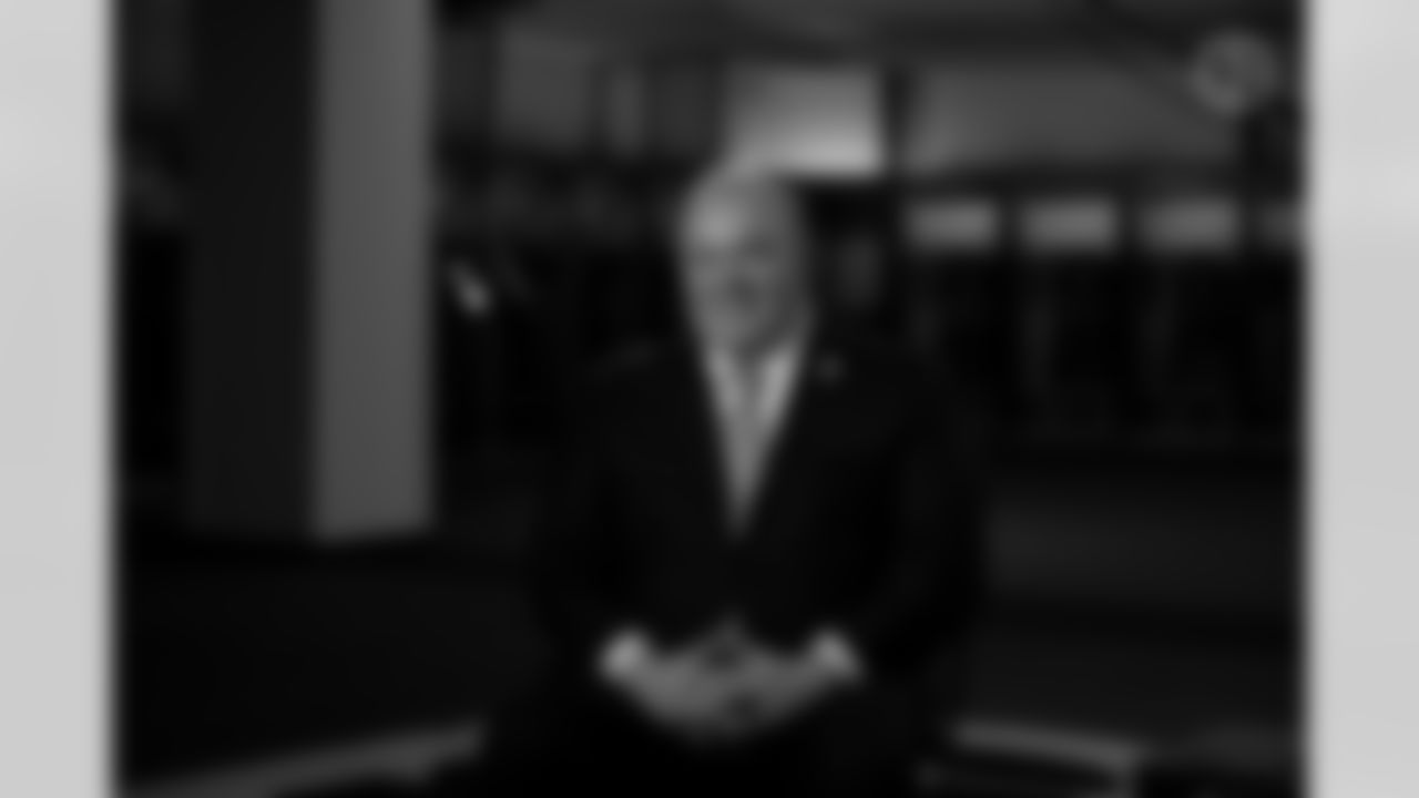 Behind the scenes of Pittsburgh Steelers head coach Mike McCarthy's first day, on Tuesday, Jan. 27, 2026 in Pittsburgh, PA. (Taylor Ollason / Pittsburgh Steelers)