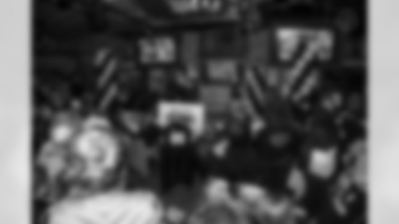 Pittsburgh Steelers fans attend the Steelers Nation Unite Playoff Party at Tequila Cowboy prior to the Wild Card game against the Houston Texans on Saturday, Jan. 10, 2026 in Pittsburgh, PA. (Arron Anastasia / Pittsburgh Steelers)