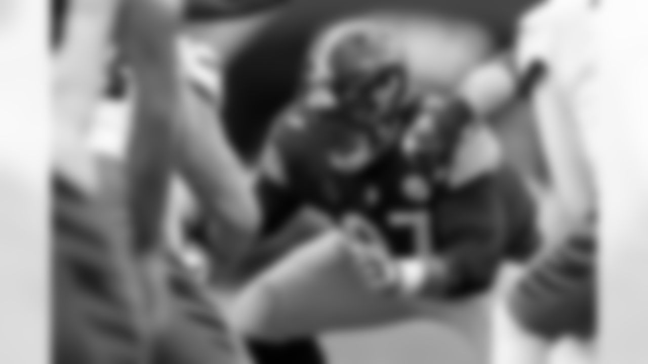 Pittsburgh Steelers defensive tackle Cameron Heyward (97) during a regular season game between the Pittsburgh Steelers and the Cincinnati Bengals, Sunday, Nov. 16, 2025 in Pittsburgh, PA. The Steelers defeated the Bengals 34-12. (Karl Roser / Pittsburgh Steelers)