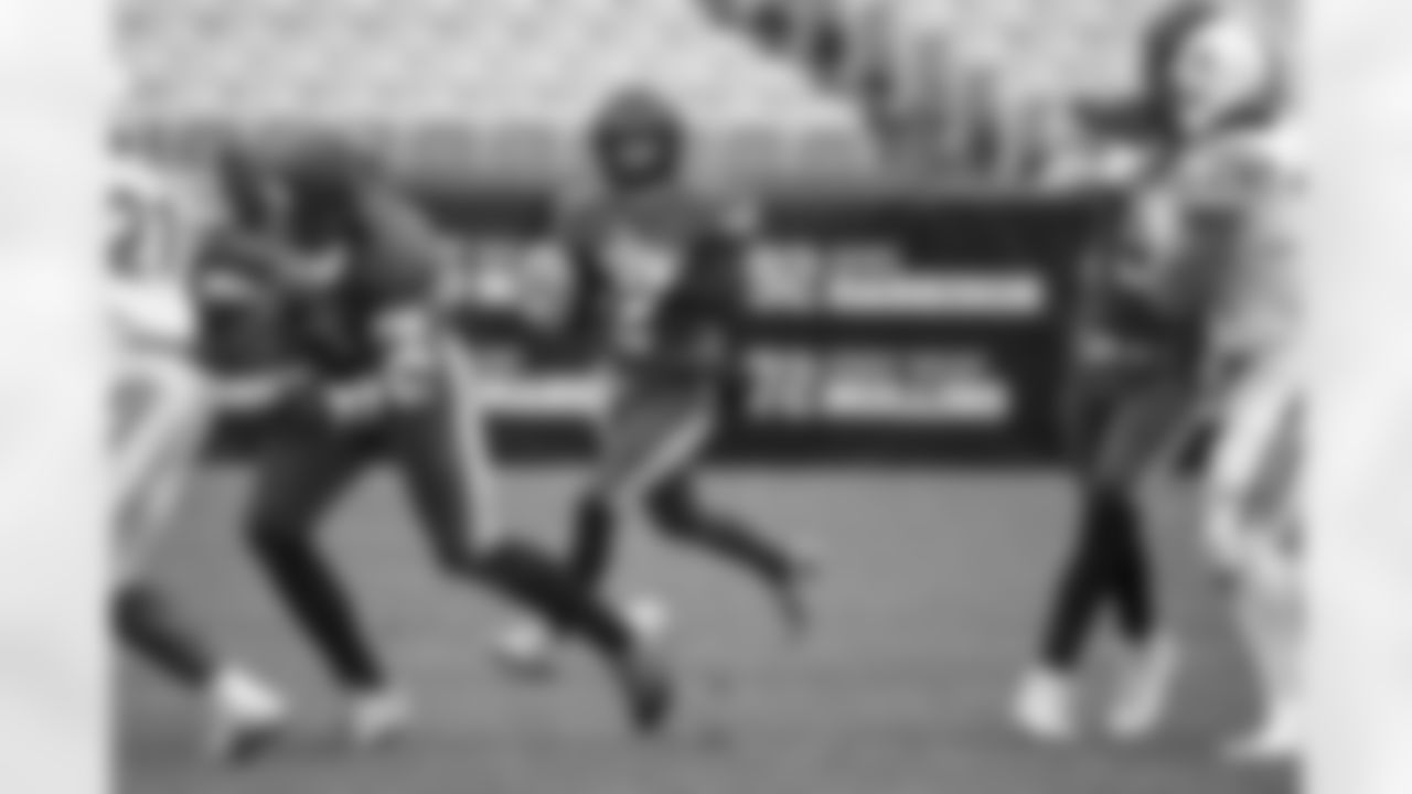 The Seton LaSalle Rebels and South Park Eagles play in the 2A WPIAL Football Championship at Acrisure Stadium Saturday, Nov. 23, 2024 in Pittsburgh, PA. (Arron Anastasia / Pittsburgh Steelers)