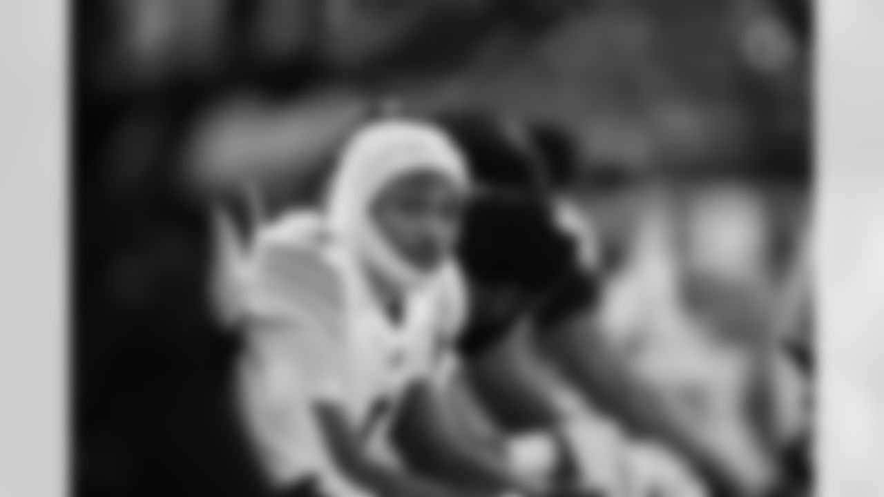 Pittsburgh Steelers cornerback Jalen Ramsey (5) during a regular season game between the Pittsburgh Steelers and the Los Angeles Chargers, Sunday, Nov. 9, 2025 in Inglewood, CA. (Alysa Rubin / Pittsburgh Steelers)