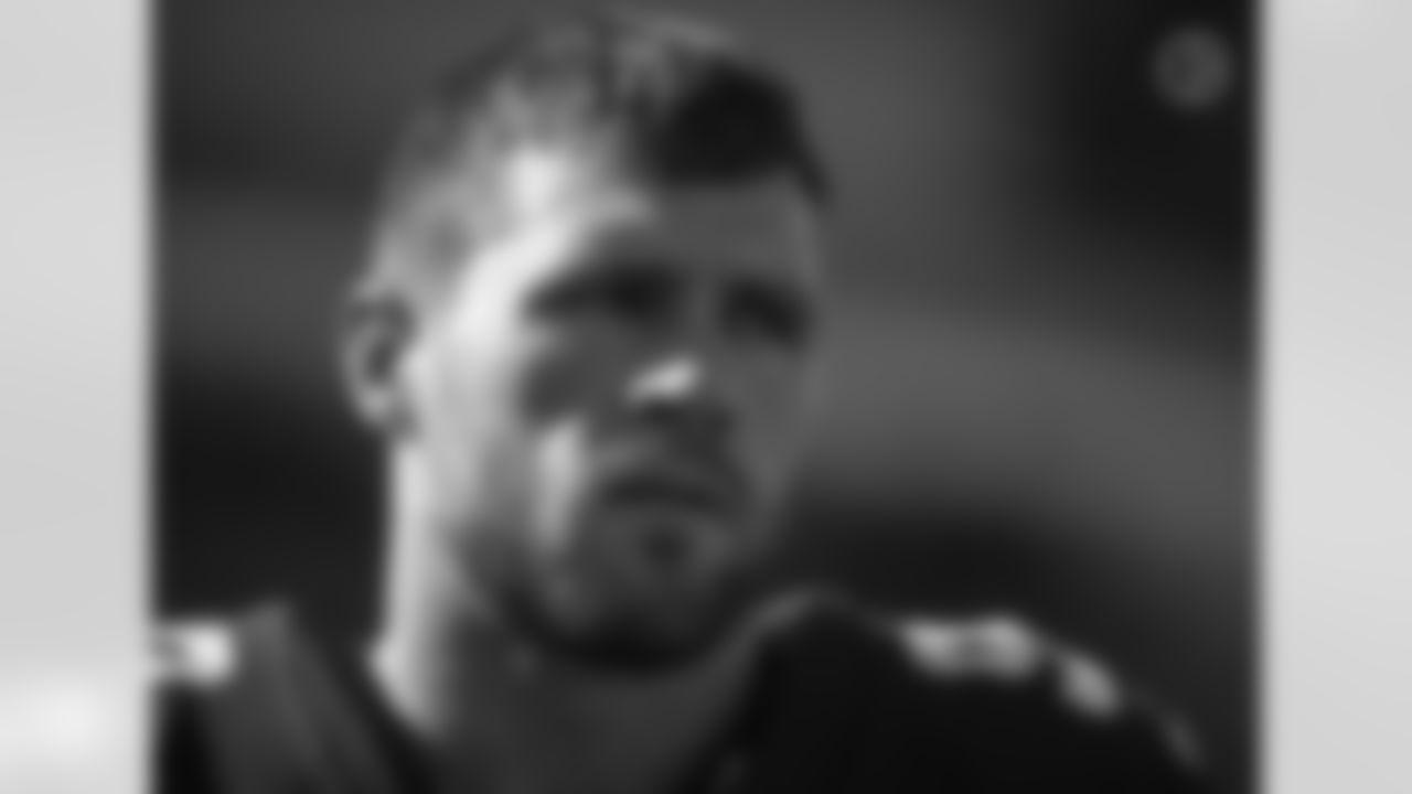 Pittsburgh Steelers linebacker T.J. Watt (90) prior to a regular season game between the Pittsburgh Steelers and the Green Bay Packers, Sunday, Nov. 12, 2023 in Pittsburgh, PA. The Steelers defeated the Packers 23-19. (Arron Anastasia / Pittsburgh Steelers)