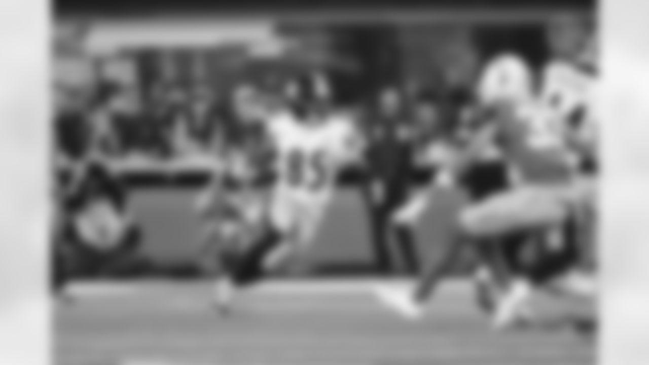 Pittsburgh Steelers wide receiver Ke'Shawn Williams (85) during a regular season game between the Pittsburgh Steelers and the Los Angeles Chargers, Sunday, Nov. 9, 2025 in Inglewood, CA. (Alysa Rubin / Pittsburgh Steelers)