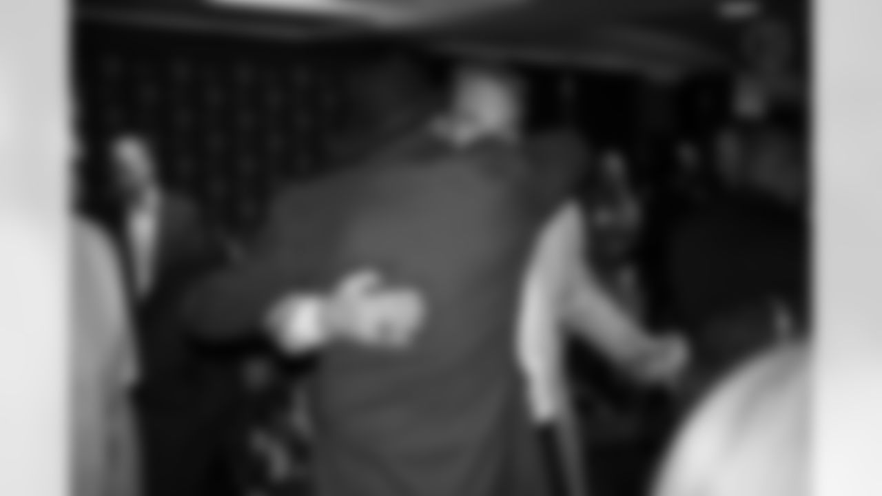 The Pittsburgh Steelers celebrated the 20th anniversary of Super Bowl XL during the Alumni Weekend Dinner at Acrisure Stadium benefitting the UPMC Sports Medicine Concussion Program, Saturday, Nov. 1, 2025 in Pittsburgh, PA. (Alysa Rubin / Pittsburgh Steelers)