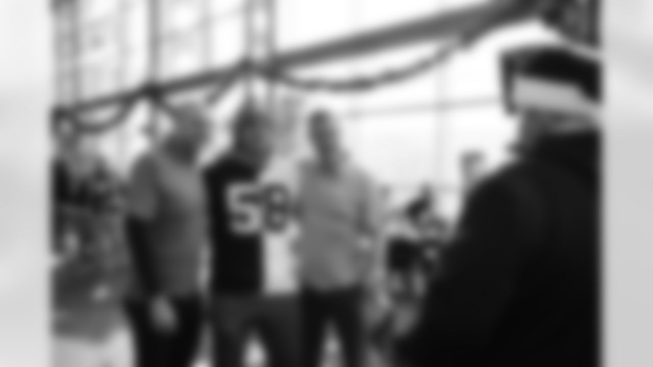 The Steelers welcomed fans from Mexico and Spain for an appreciation party prior to Monday night's game on Sunday, Dec. 14, 2025 in Pittsburgh, PA. (Emilee Fails / Pittsburgh Steelers)