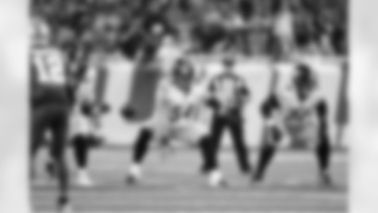 Pittsburgh Steelers center Zach Frazier (54) during a regular season game between the Pittsburgh Steelers and the Detroit Lions, Sunday, Dec. 21, 2025 in Detroit, MI. (Karl Roser / Pittsburgh Steelers)