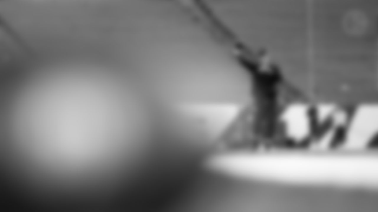 Pittsburgh Steelers quarterback Aaron Rodgers (8) during a regular season game between the Pittsburgh Steelers and the Cincinnati Bengals, Thursday, Oct. 16, 2025 in Cincinnati, OH. (Alysa Rubin / Pittsburgh Steelers)