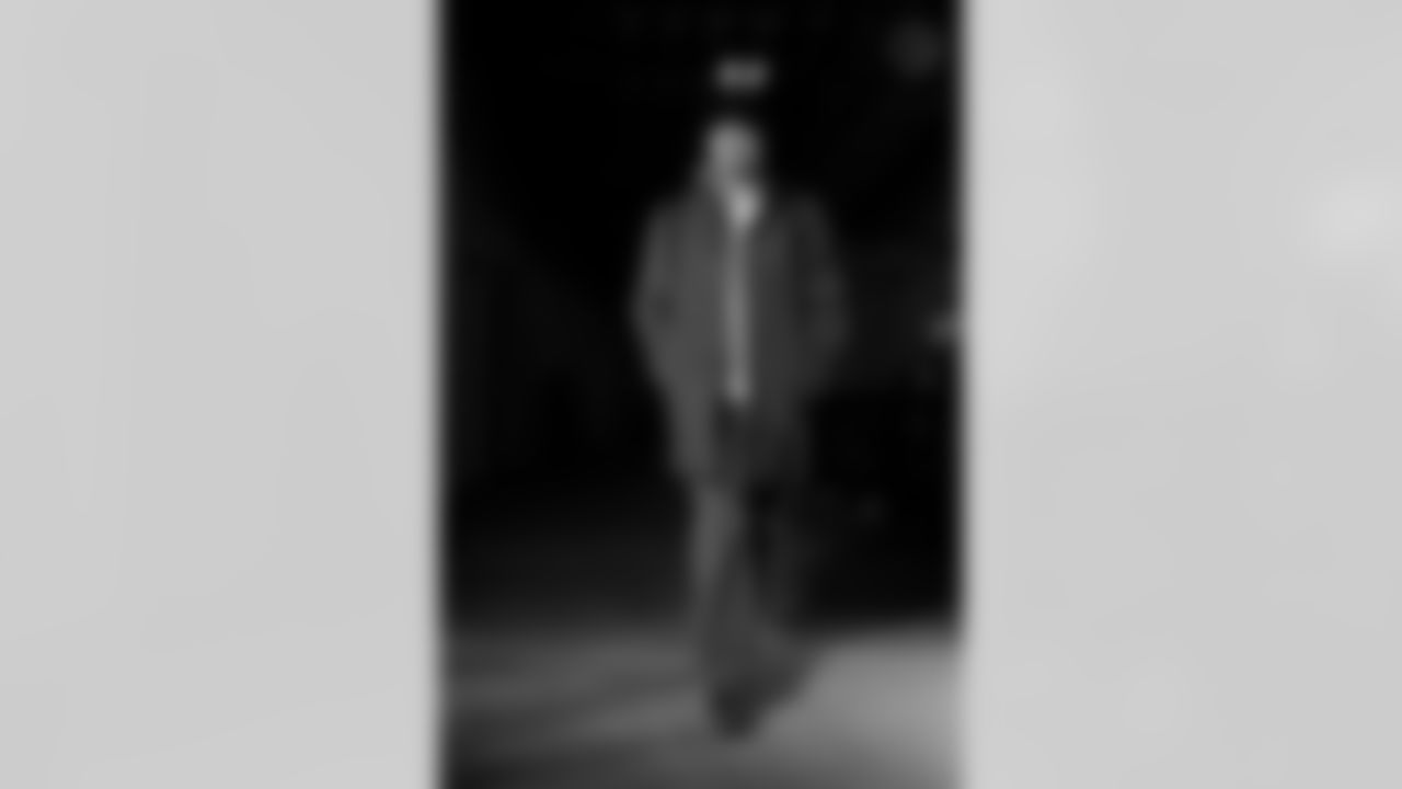 Pittsburgh Steelers quarterback Mason Rudolph (2) during a regular season game between the Pittsburgh Steelers and the Miami Dolphins, Monday, Dec. 15, 2025 in Pittsburgh, PA. (Alysa Rubin / Pittsburgh Steelers)