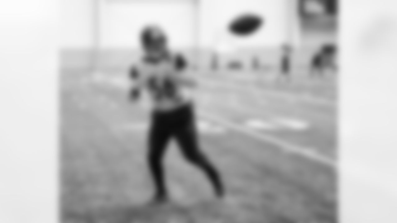 Pittsburgh Steelers linebacker Alex Highsmith (56) during practice at the UPMC Rooney Sports Complex preparing for a Week 14 matchup against the Baltimore Ravens, Friday, Dec. 5, 2025 in Pittsburgh, PA. (Karl Roser / Pittsburgh Steelers)