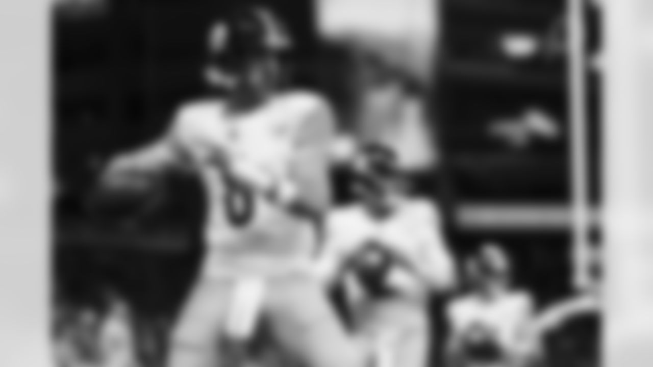 Pittsburgh Steelers quarterback Aaron Rodgers (8) during a regular season game between the Pittsburgh Steelers and the Detroit Lions, Sunday, Dec. 21, 2025 in Detroit, MI. (Karl Roser / Pittsburgh Steelers)