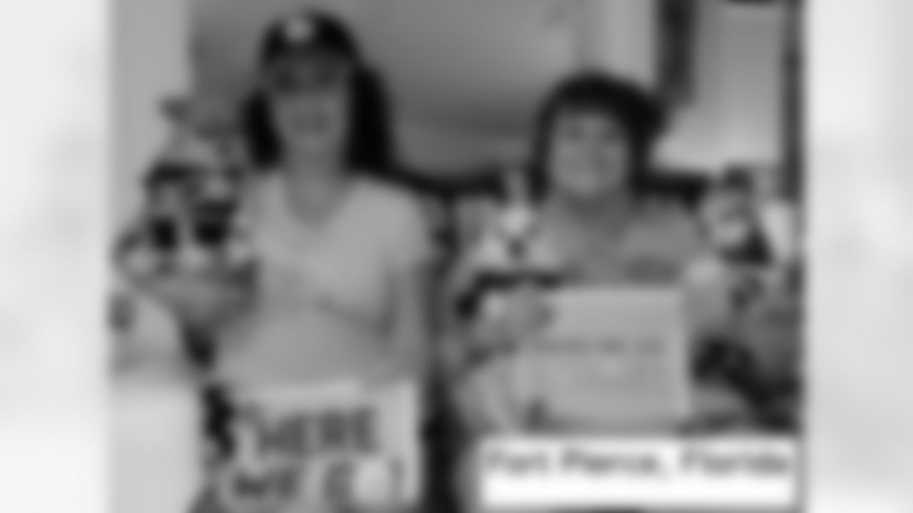 SNUTraditions_HereWeGoSigns_Jan1520241237AM_Nezdoba_Jodie_97494590_auntie_jodie_babies_herewego.jpg_97494590_auntie_jodie_babies_herewego