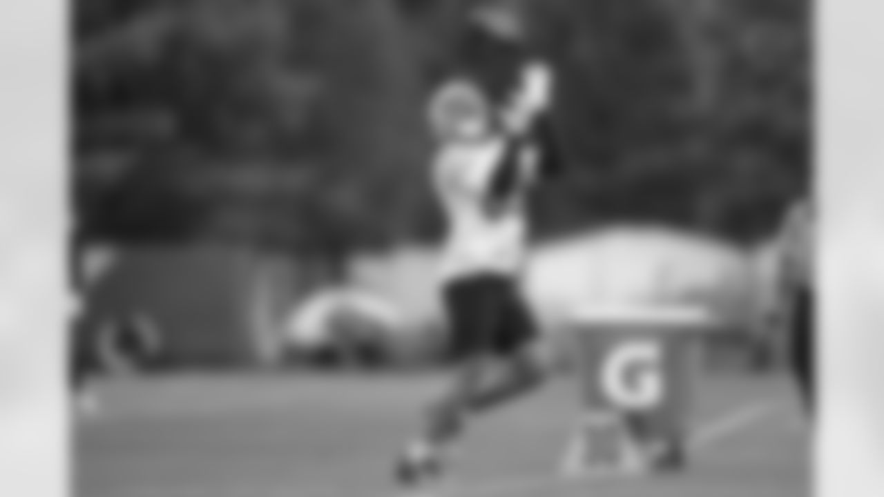Pittsburgh Steelers tight end/fullback Connor Heyward (83) during practice at the UPMC Rooney Sports Complex preparing for a Week 8 matchup against the Green Bay Packers, Friday, Oct. 24, 2025 in Pittsburgh, PA. (Alysa Rubin / Pittsburgh Steelers)