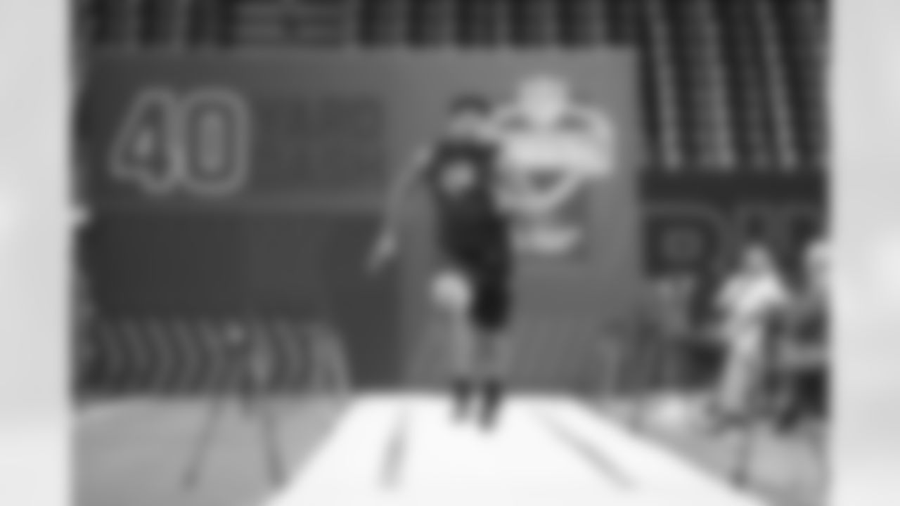 Iowa defensive lineman Yahya Black runs the 40-yard dash at the NFL football scouting combine in Indianapolis, Thursday, Feb. 27, 2025. (AP Photo/Michael Conroy)