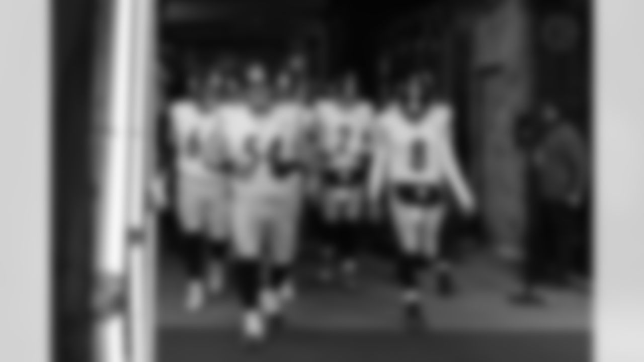 The Pittsburgh Steelers during a regular season game between the Pittsburgh Steelers and the Baltimore Ravens, Sunday, Dec. 7, 2025 in Baltimore, MD. (Taylor Ollason / Pittsburgh Steelers)