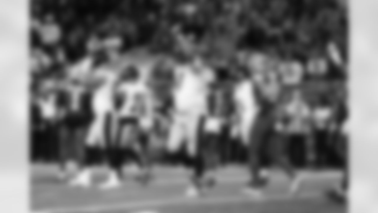 Pittsburgh Steelers defensive tackle Cameron Heyward (97) during a regular season game between the Pittsburgh Steelers and the Detroit Lions, Sunday, Dec. 21, 2025 in Detroit, MI. (Jared Wickerham / Pittsburgh Steelers)