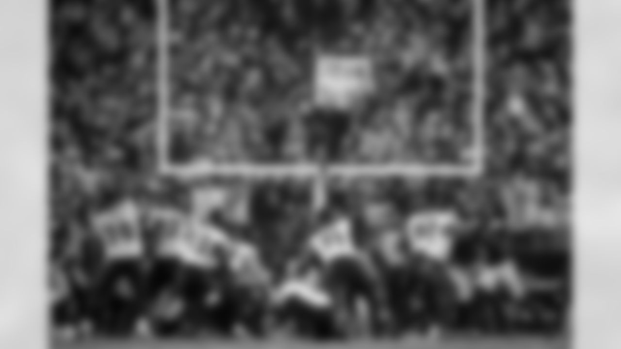 Baltimore Ravens kicker Tyler Loop (33) misses a field goal during a regular season game between the Pittsburgh Steelers and the Baltimore Ravens, Sunday, Jan. 4, 2026 in Pittsburgh, PA. The Steelers defeated the Ravens 26-24. (Karl Roser / Pittsburgh Steelers)