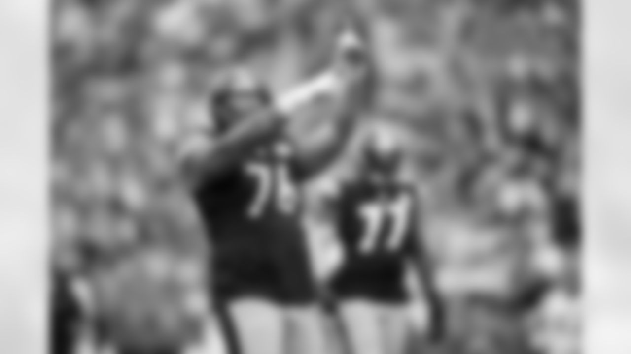 Pittsburgh Steelers offensive tackle Troy Fautanu (76) during a regular season game between the Pittsburgh Steelers and the Indianapolis Colts, Sunday, Nov. 2, 2025 in Pittsburgh, PA. The Steelers defeated the Colts 27-20. (Karl Roser / Pittsburgh Steelers)