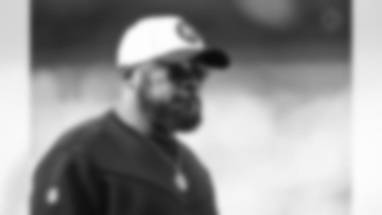 Pittsburgh Steelers head coach Mike Tomlin during a regular season game between the Pittsburgh Steelers and the Cleveland Browns, Sunday, Nov. 19, 2023 in Cleveland, OH. (Karl Roser / Pittsburgh Steelers)